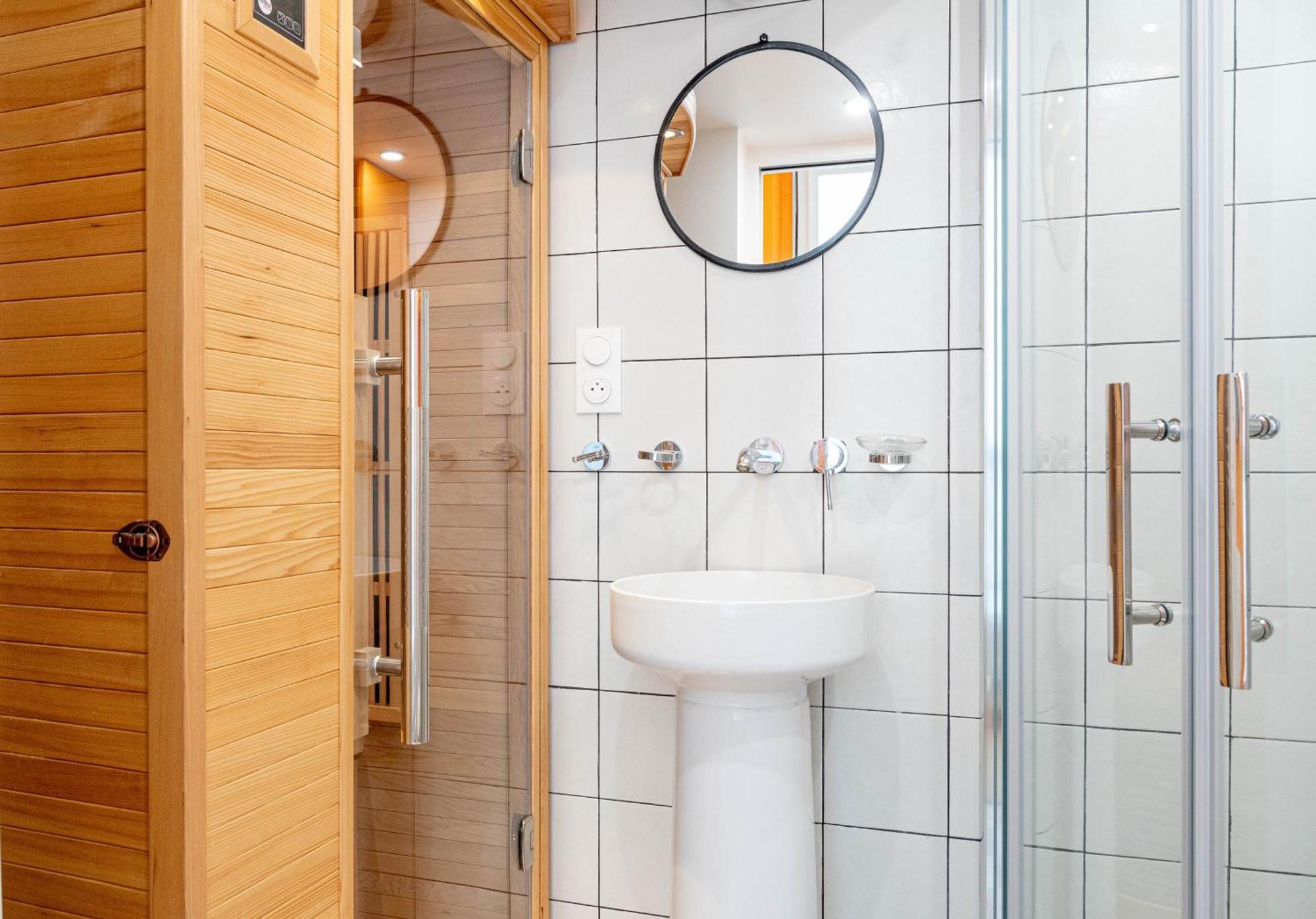 Lavie Maison Twin Sauna * Paris
